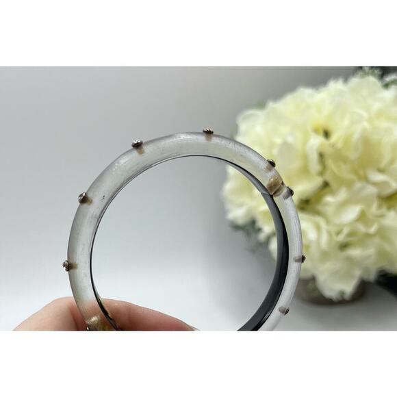 Alexis Bittar Neo Bohemian' Brown Gray Lucite & Crystal Hinge Cuff Bracelet - Picture 14 of 16
